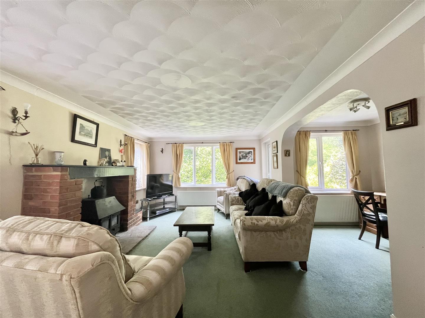Knowle Road, Fairlight